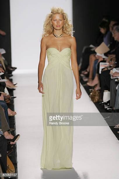 2,294 Michael Kors Spring 2005 Runway Stock 